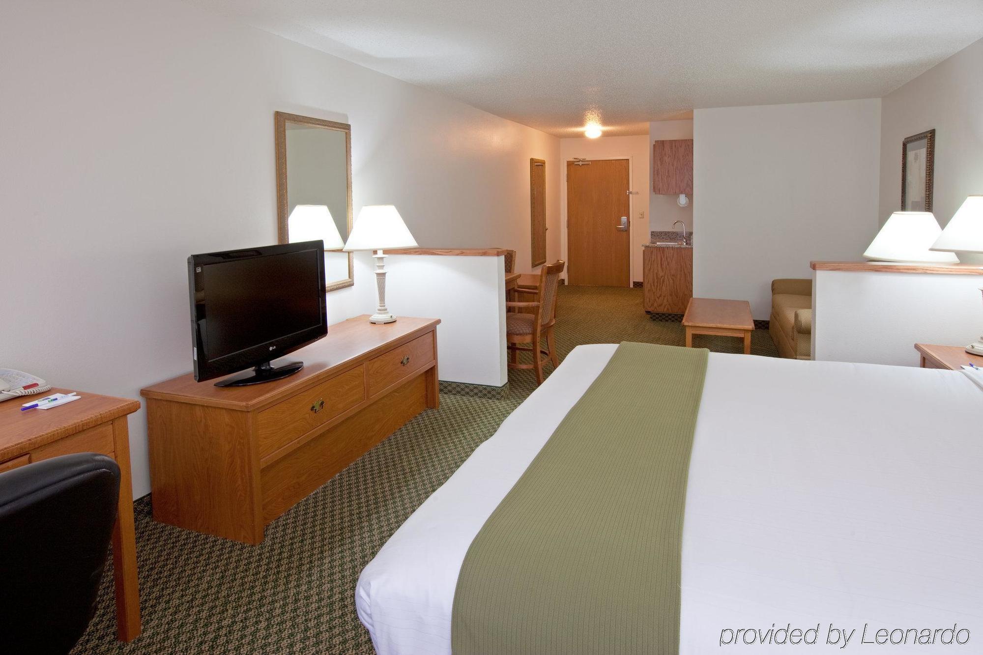 Holiday Inn Express & Suites Logan, An Ihg Hotel Pokój zdjęcie